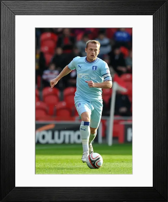 Framed Print : Sammy Clingan: Coventry City vs Burnley, Npower Championship - In Action at Doncaster Rovers (2011) Framed Print : Sammy Clingan: Coventry City vs Burnley, Npower Championship - In Action at Doncaster Rovers (2011)