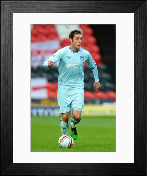 Framed Print : Richard Keogh in Action: Coventry City vs Burnley, Npower Championship, Ricoh Arena Framed Print : Richard Keogh in Action: Coventry City vs Burnley, Npower Championship, Ricoh Arena