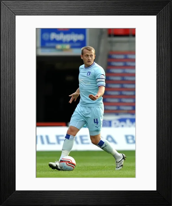 Framed Print : Sammy Clingan in Action: Coventry City vs Burnley, Npower Championship (2011) - Ricoh Arena vs Doncaster Rovers Framed Print : Sammy Clingan in Action: Coventry City vs Burnley, Npower Championship (2011) - Ricoh Arena vs Doncaster Rovers