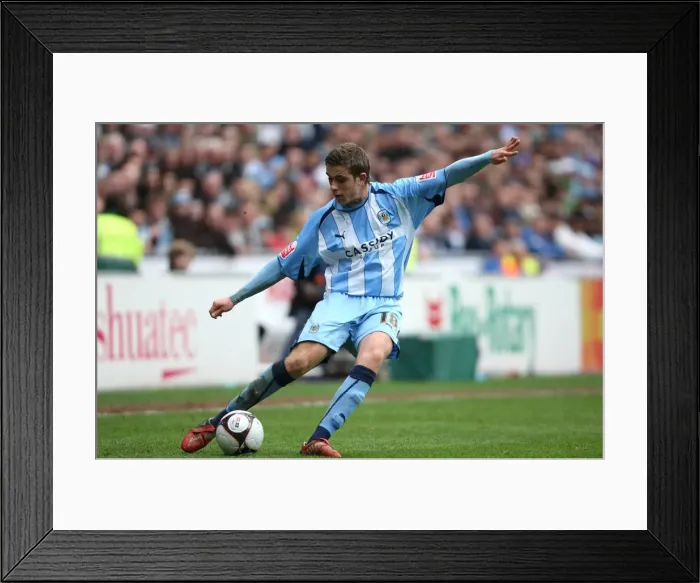 Framed Print : Jordan Henderson's Epic FA Cup Battle: Coventry City vs. Chelsea (7th March 2009) Framed Print : Jordan Henderson's Epic FA Cup Battle: Coventry City vs. Chelsea (7th March 2009)