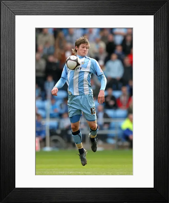 Framed Print : Coventry City's Aron Gunnarsson in FA Cup Sixth Round: Coventry City vs. Chelsea (March 7, 2009) - Ricoh Arena Framed Print : Coventry City's Aron Gunnarsson in FA Cup Sixth Round: Coventry City vs. Chelsea (March 7, 2009) - Ricoh Arena