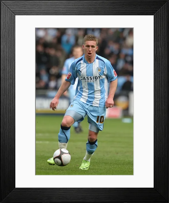 Framed Print : Coventry City's FA Cup Upset: Freddy Eastwood Stuns Chelsea (7th March 2009) Framed Print : Coventry City's FA Cup Upset: Freddy Eastwood Stuns Chelsea (7th March 2009)