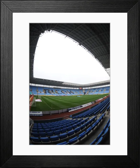 Framed Print : Npower Championship Showdown: Coventry City vs. West Ham United at Ricoh Arena (19-11-2011) Framed Print : Npower Championship Showdown: Coventry City vs. West Ham United at Ricoh Arena (19-11-2011)