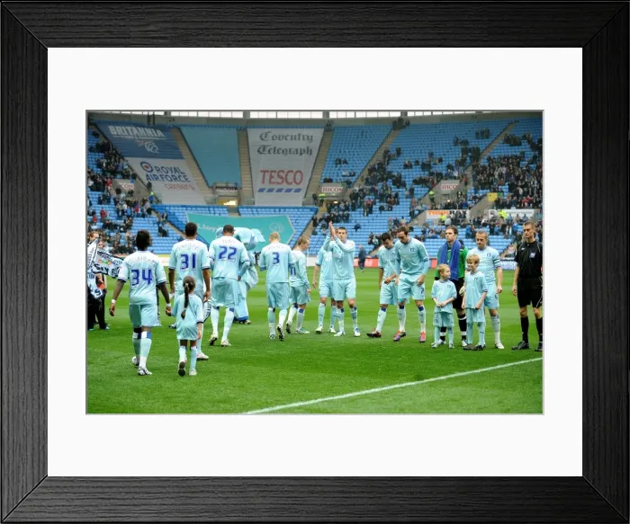 Framed Print : Coventry City players take to the field for the match Framed Print : Coventry City players take to the field for the match