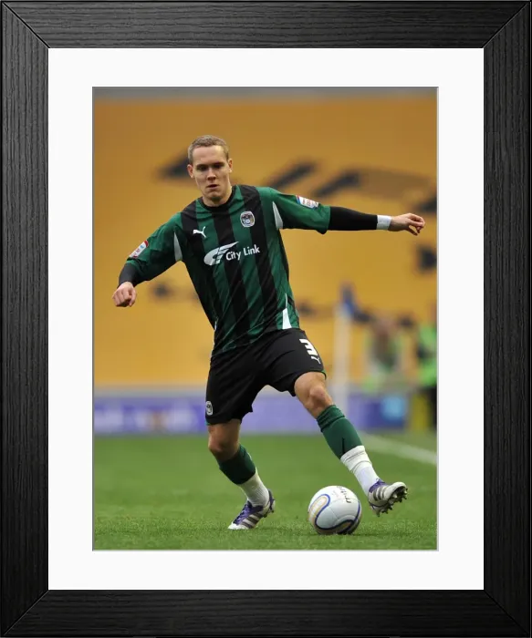 Framed Print : Chris Hussey vs Brighton and Hove Albion: A Npower Championship Showdown at AMEX Stadium (November 2011) Framed Print : Chris Hussey vs Brighton and Hove Albion: A Npower Championship Showdown at AMEX Stadium (November 2011)