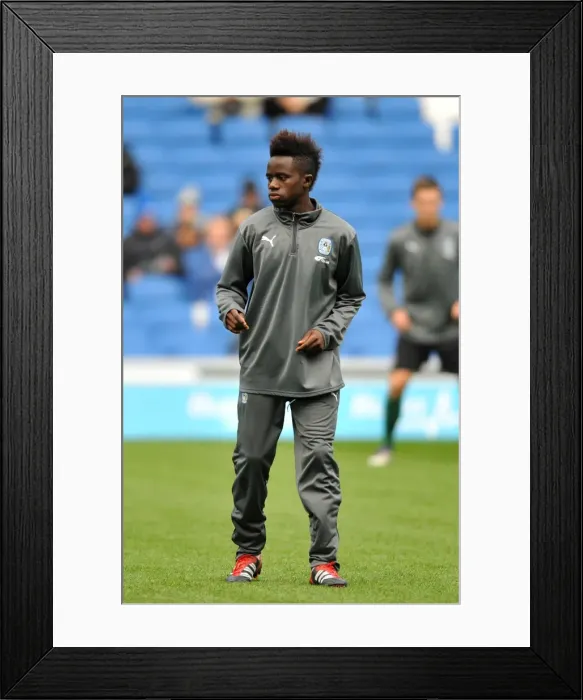 Framed Print : Championship Showdown: Gael Bigirimana vs Brighton and Hove Albion at AMEX Stadium (November 26, 2011) Framed Print : Championship Showdown: Gael Bigirimana vs Brighton and Hove Albion at AMEX Stadium (November 26, 2011)