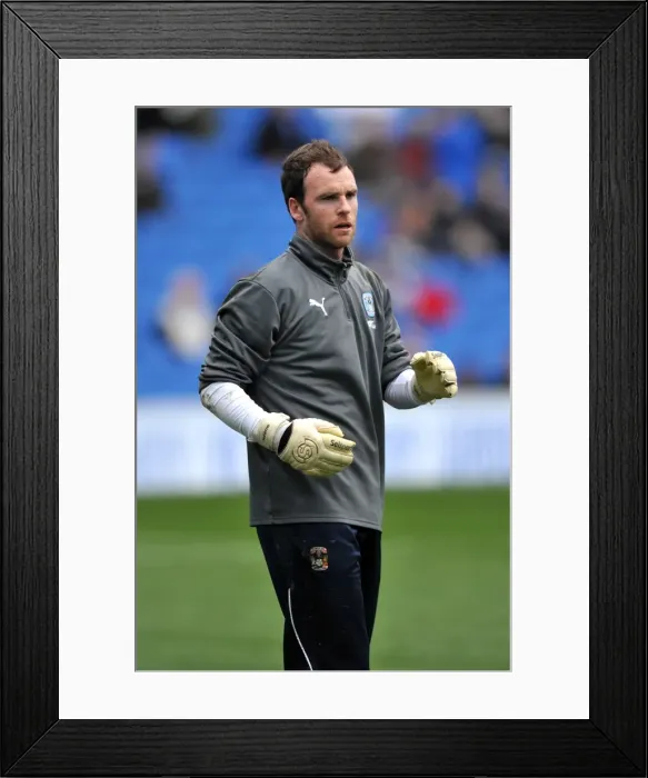 Framed Print : Joe Murphy vs. Brighton and Hove Albion: A Npower Championship Showdown (November 26, 2011)