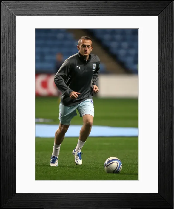 Framed Print : Sammy Clingan: Focused During Coventry City's Warm-Up vs Cardiff City (Npower Championship, 22-11-2011, Ricoh Arena) Framed Print : Sammy Clingan: Focused During Coventry City's Warm-Up vs Cardiff City (Npower Championship, 22-11-2011, Ricoh Arena)