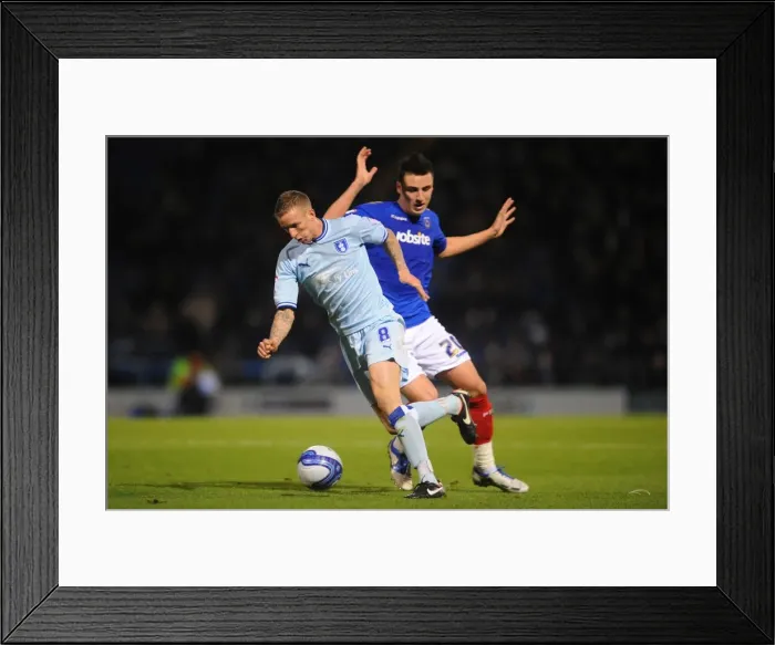 Framed Print : npower Football League Championship - Portsmouth v Coventry City - Fratton Park Framed Print : npower Football League Championship - Portsmouth v Coventry City - Fratton Park