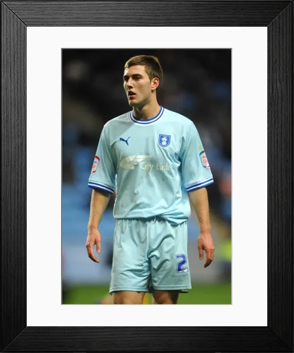 Framed Print : Gary Gardner vs Hull City: Npower Championship Showdown at Ricoh Arena (10-12-2011)