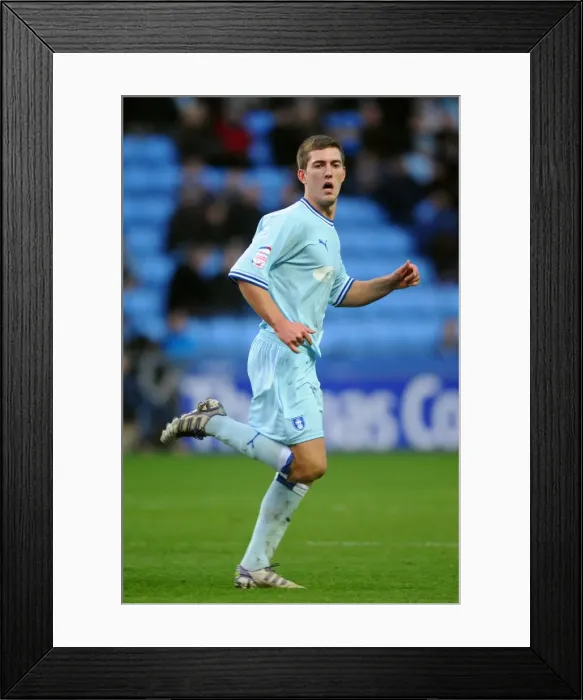 Framed Print : Gary Gardner's Showdown: Coventry City vs Hull City, Npower Championship (December 10, 2011) Framed Print : Gary Gardner's Showdown: Coventry City vs Hull City, Npower Championship (December 10, 2011)