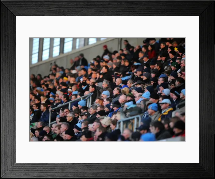 Framed Print : Tense Championship Showdown: Coventry City vs Hull City at Ricoh Arena (10-12-2011) Framed Print : Tense Championship Showdown: Coventry City vs Hull City at Ricoh Arena (10-12-2011)