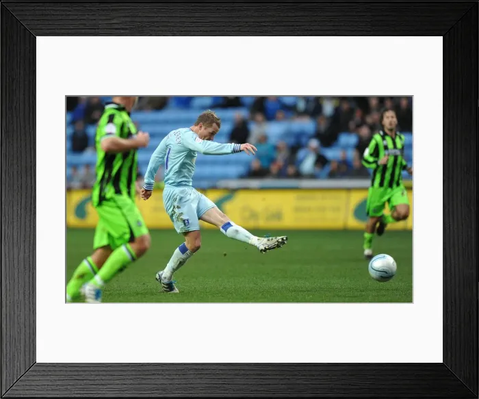 Framed Print : npower Football League Championship - Coventry City v Brighton & Hove Albion - Ricoh Arena