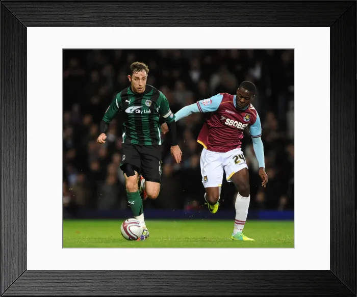 Framed Print : Keogh vs Nouble: Coventry City vs West Ham United - Npower Championship Showdown at Upton Park Framed Print : Keogh vs Nouble: Coventry City vs West Ham United - Npower Championship Showdown at Upton Park