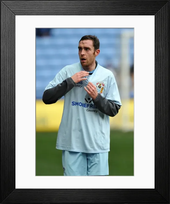 Framed Print : Richard Keogh Faces Brighton & Hove Albion at Coventry City's Ricoh Arena (Npower Championship, December 31, 2011) Framed Print : Richard Keogh Faces Brighton & Hove Albion at Coventry City's Ricoh Arena (Npower Championship, December 31, 2011)