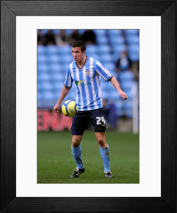 Framed Print : Richard Wood in Action: Coventry City vs Southampton FA Cup Third Round, Ricoh Arena (07-01-2012) Framed Print : Richard Wood in Action: Coventry City vs Southampton FA Cup Third Round, Ricoh Arena (07-01-2012)