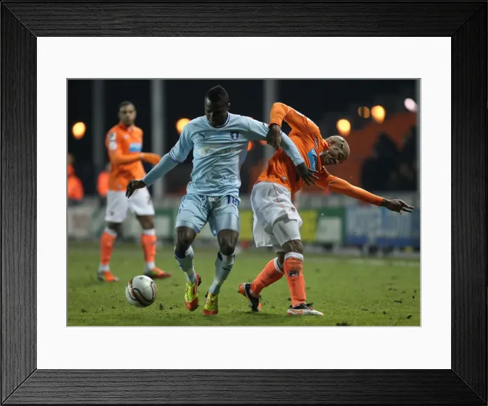 Framed Print : Clash of the Alexes: Nimley vs. Baptiste - Championship Showdown (31-01-2012, Bloomfield Road) Framed Print : Clash of the Alexes: Nimley vs. Baptiste - Championship Showdown (31-01-2012, Bloomfield Road)
