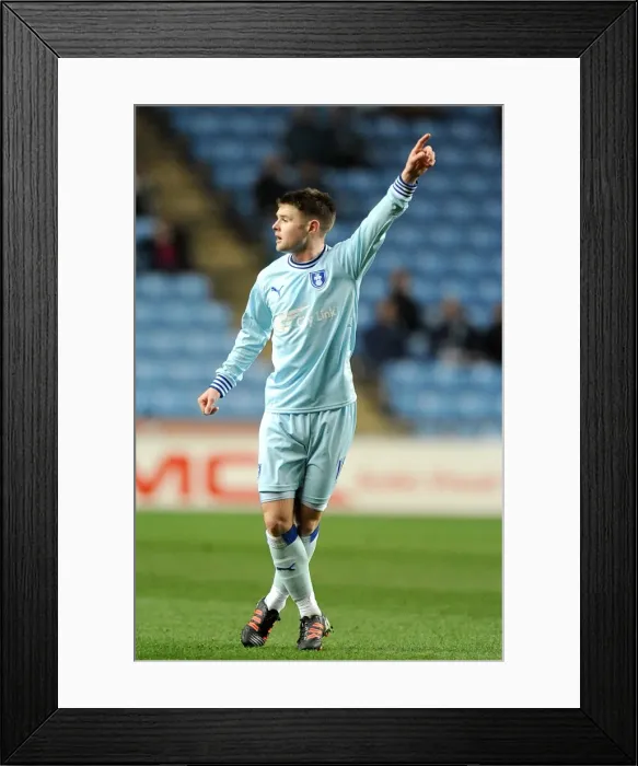Framed Print : Npower Championship Showdown: Oliver Norwood of Coventry City vs Leeds United at Ricoh Arena (February 14, 2012) Framed Print : Npower Championship Showdown: Oliver Norwood of Coventry City vs Leeds United at Ricoh Arena (February 14, 2012)