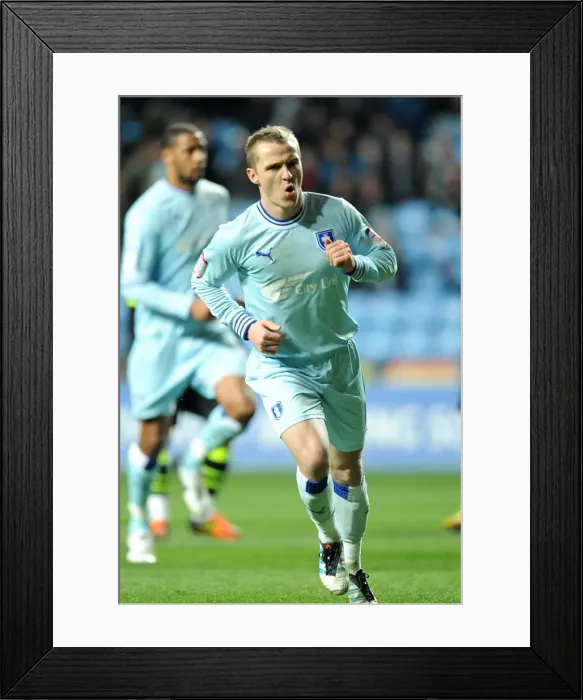 Framed Print : Gary McSheffrey's Thrilling Opening Goal: Coventry City vs Leeds United (February 14, 2012, Ricoh Arena)