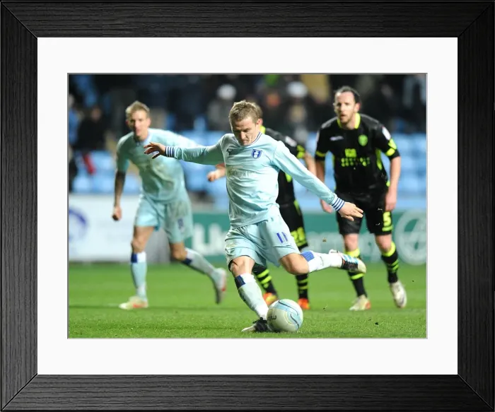 Framed Print : Gary McSheffrey Scores Penalty for Coventry City against Leeds United (Npower Championship, 14-02-2012) Framed Print : Gary McSheffrey Scores Penalty for Coventry City against Leeds United (Npower Championship, 14-02-2012)