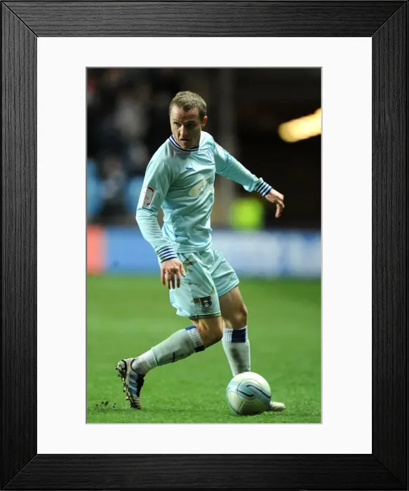 Framed Print : Gary McSheffrey in Action: Coventry City vs Leeds United, Npower Championship (14-02-2012) Framed Print : Gary McSheffrey in Action: Coventry City vs Leeds United, Npower Championship (14-02-2012)