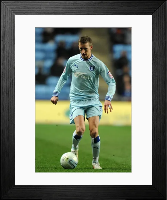 Framed Print : Championship Showdown: Coventry City vs Leeds United - Carl Baker's Ricoh Arena Battle (February 14, 2012) Framed Print : Championship Showdown: Coventry City vs Leeds United - Carl Baker's Ricoh Arena Battle (February 14, 2012)