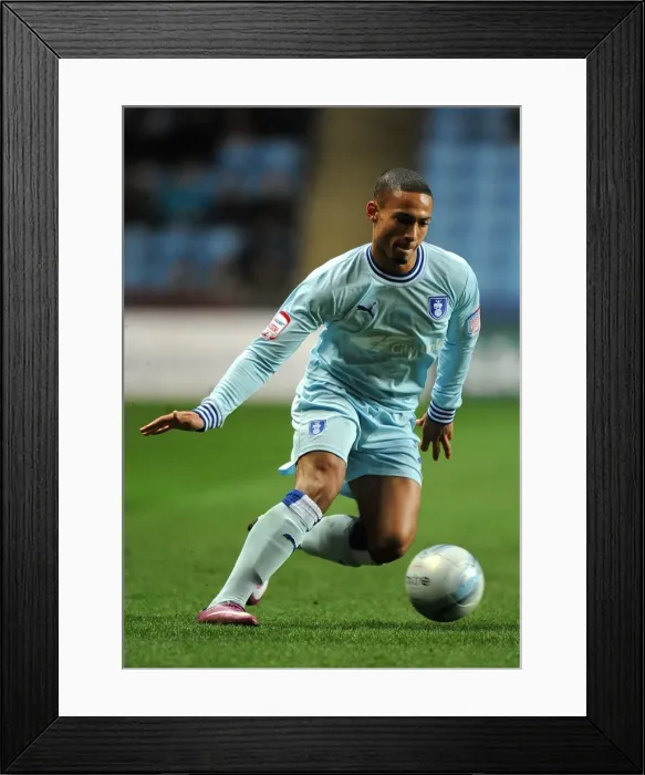 Framed Print : Jordan Clarke Faces Off Against Leeds United at the Ricoh Arena (Npower Championship, 14-02-2012) Framed Print : Jordan Clarke Faces Off Against Leeds United at the Ricoh Arena (Npower Championship, 14-02-2012)