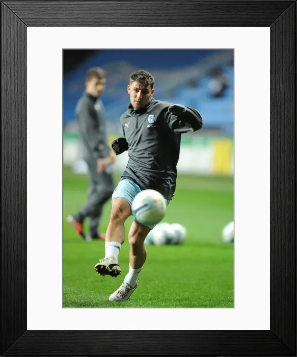 Framed Print : Gary Deegan Faces Off Against Leeds United in Coventry City's Npower Championship Match (14-02-2012)