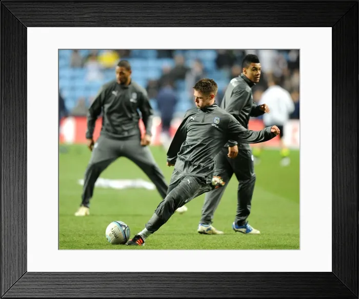 Framed Print : Oliver Norwood in Action: Coventry City vs Leeds United, Ricoh Arena (February 14, 2012) Framed Print : Oliver Norwood in Action: Coventry City vs Leeds United, Ricoh Arena (February 14, 2012)