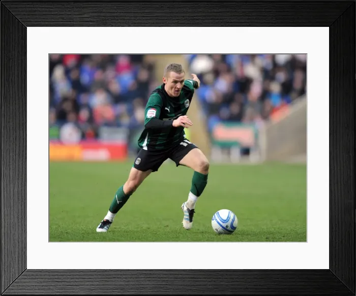 Framed Print : Thrilling Moment: Gary McSheffrey Scores for Coventry City against Reading at Madejski Stadium (11-02-2012) Framed Print : Thrilling Moment: Gary McSheffrey Scores for Coventry City against Reading at Madejski Stadium (11-02-2012)