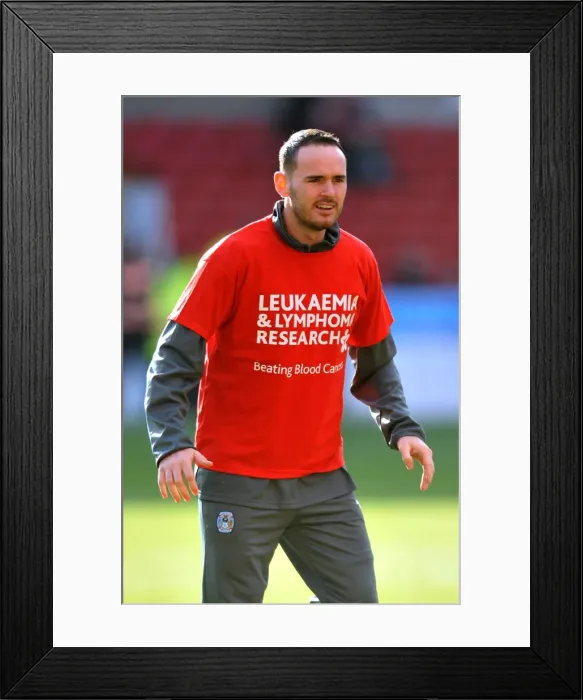 Framed Print : Npower Championship Showdown: Coventry City vs Nottingham Forest at City Ground (February 18, 2012)