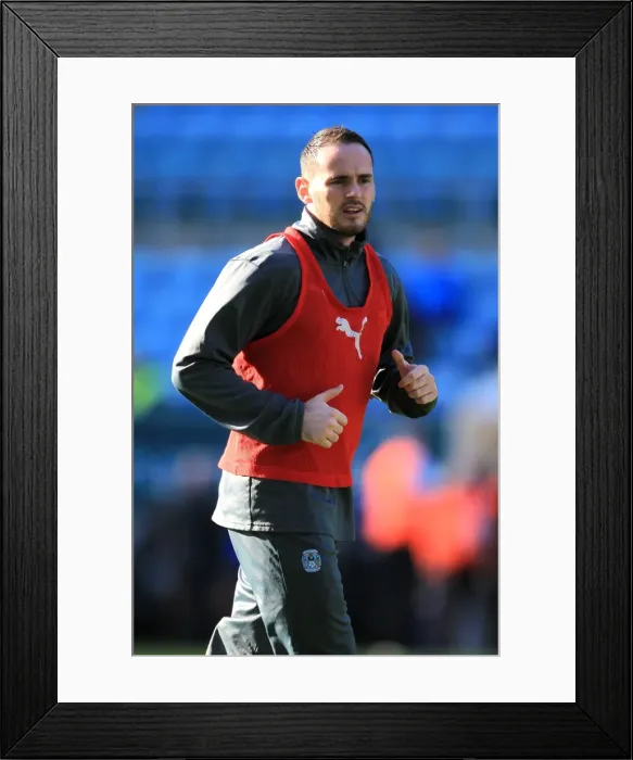 Framed Print : Npower Championship Showdown: Coventry City vs Barnsley at Ricoh Arena (25-02-2012) Framed Print : Npower Championship Showdown: Coventry City vs Barnsley at Ricoh Arena (25-02-2012)
