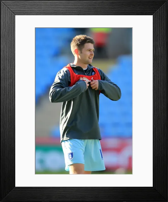 Framed Print : Coventry City vs Barnsley: Oliver Norwood in Action (2012, Npower Championship, Ricoh Arena) Framed Print : Coventry City vs Barnsley: Oliver Norwood in Action (2012, Npower Championship, Ricoh Arena)