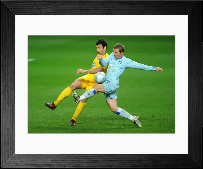 Framed Print : Battle of the Midfield Masters: Jedinak vs. McSheffrey in Coventry City vs Crystal Palace (Npower Championship, 06-03-2012) Framed Print : Battle of the Midfield Masters: Jedinak vs. McSheffrey in Coventry City vs Crystal Palace (Npower Championship, 06-03-2012)