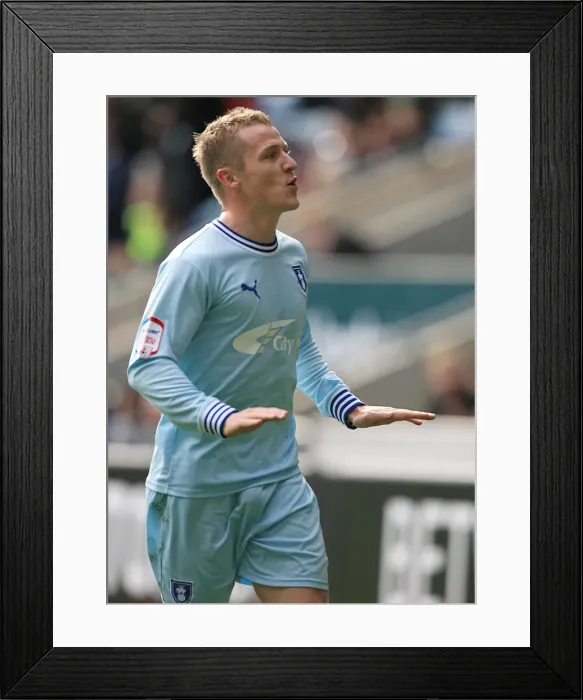 Framed Print : Gary McSheffrey's Euphoric Goal Celebration vs. Birmingham City (Npower Championship, 10-03-2012) Framed Print : Gary McSheffrey's Euphoric Goal Celebration vs. Birmingham City (Npower Championship, 10-03-2012)