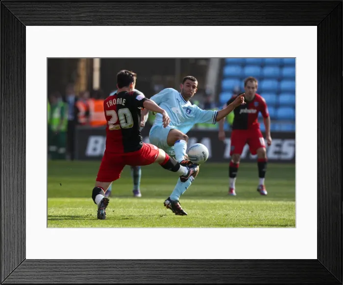 Framed Print : Intense Rivalry: Thomas vs. Thorne in Coventry City vs. Portsmouth Npower Championship Clash (24-03-2012) Framed Print : Intense Rivalry: Thomas vs. Thorne in Coventry City vs. Portsmouth Npower Championship Clash (24-03-2012)