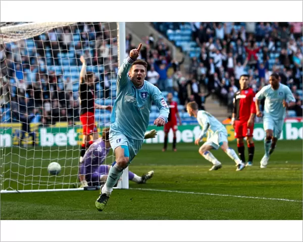 Oliver Norwood's Brace: Coventry City's Second Goal vs. Portsmouth (Championship, 24-03-2012, Ricoh Arena)