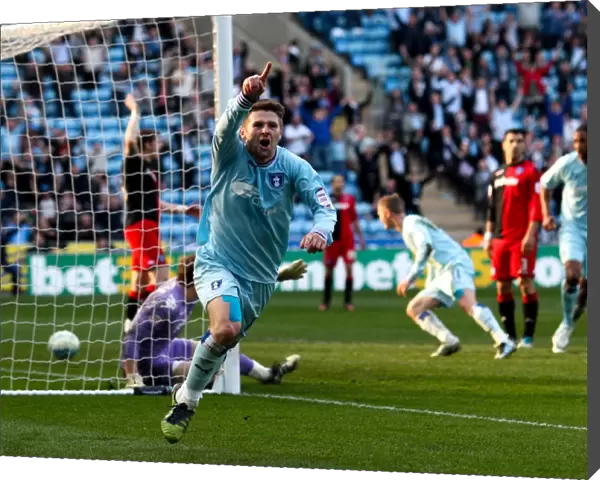 Oliver Norwood's Brace: Coventry City's Second Goal vs. Portsmouth (Championship, 24-03-2012, Ricoh Arena)