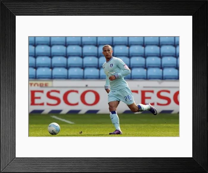 Framed Print : Sammy Clingan in Action for Coventry City vs Portsmouth, Npower Championship (24-03-2012) - Ricoh Arena Framed Print : Sammy Clingan in Action for Coventry City vs Portsmouth, Npower Championship (24-03-2012) - Ricoh Arena