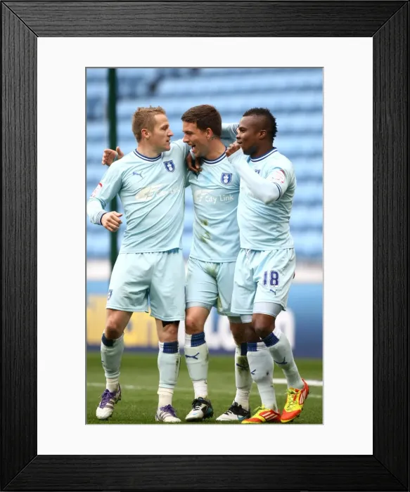 Framed Print : npower Football League Championship - Coventry City v Peterborough United - Ricoh Arena Framed Print : npower Football League Championship - Coventry City v Peterborough United - Ricoh Arena