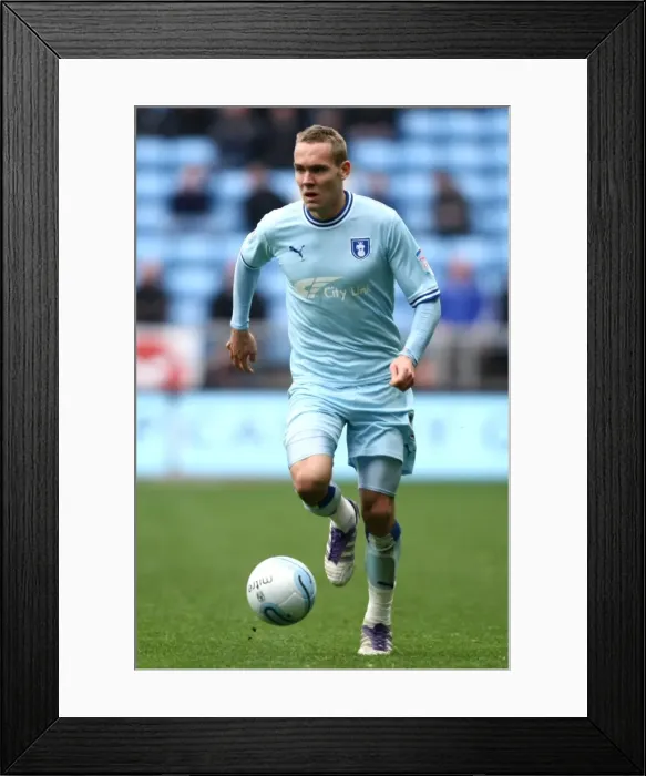 Framed Print : Chris Hussey in Action: Coventry City vs Peterborough United (2012) - Ricoh Arena