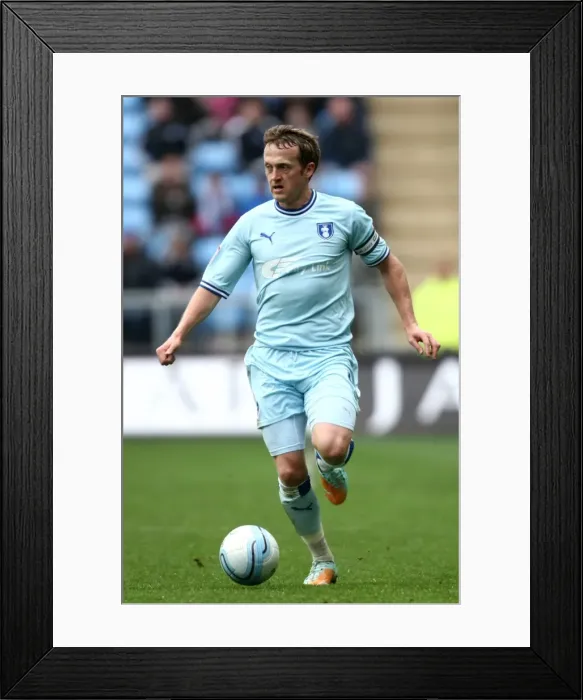 Framed Print : Sammy Clingan in Action for Coventry City Against Peterborough United at Ricoh Arena (Npower Championship, 07-04-2012) Framed Print : Sammy Clingan in Action for Coventry City Against Peterborough United at Ricoh Arena (Npower Championship, 07-04-2012)