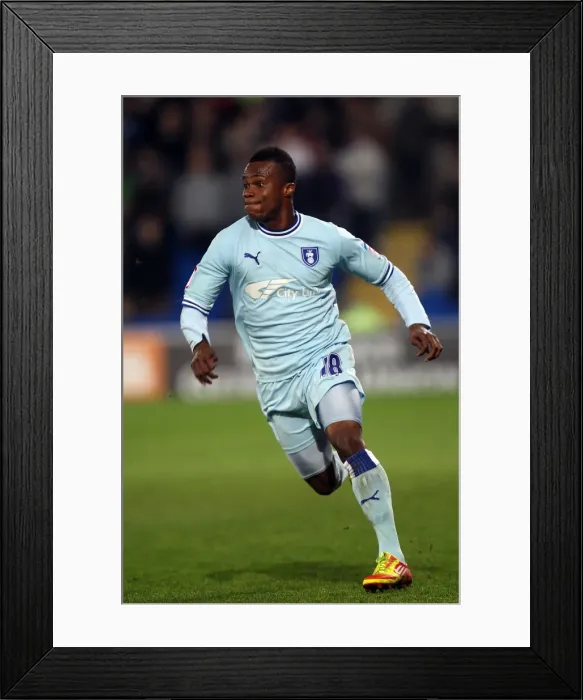 Framed Print : Alex Nimely vs. Cardiff City: A Fierce Face-Off at Npower Championship Match (21-03-2012) Framed Print : Alex Nimely vs. Cardiff City: A Fierce Face-Off at Npower Championship Match (21-03-2012)