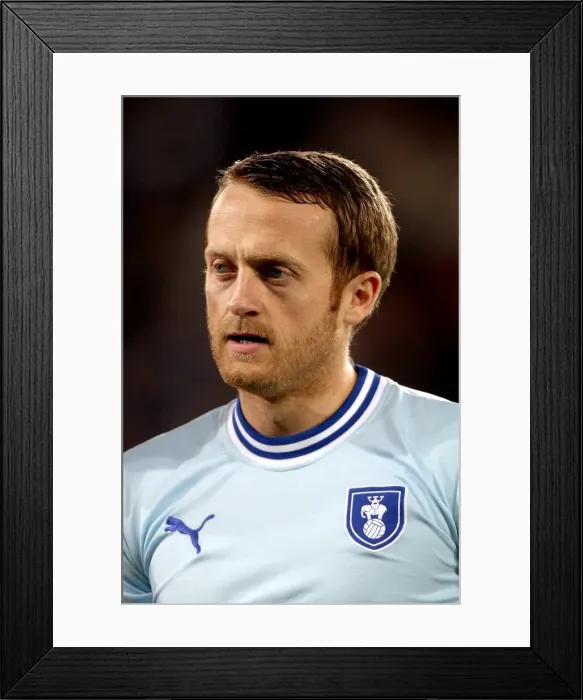 Framed Print : Fierce Npower Championship Showdown: Sammy Clingan vs. Cardiff City (21-03-2012) Framed Print : Fierce Npower Championship Showdown: Sammy Clingan vs. Cardiff City (21-03-2012)