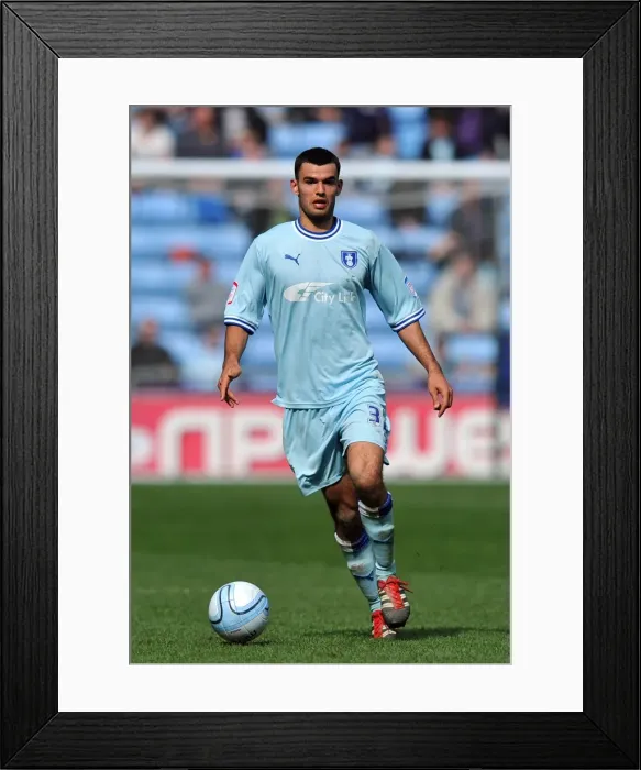 Framed Print : Connor Thomas in Action: Coventry City vs Doncaster Rovers, Npower Championship (21-04-2012), Ricoh Arena Framed Print : Connor Thomas in Action: Coventry City vs Doncaster Rovers, Npower Championship (21-04-2012), Ricoh Arena