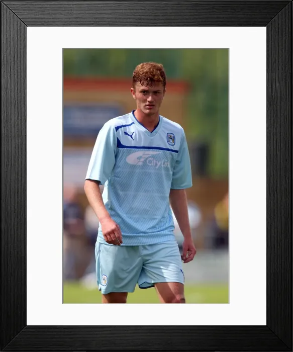 Framed Print : Joe Henderson in Action: Coventry City FC vs Hinckley United - Pre-Season Friendly at De Montfort Park Framed Print : Joe Henderson in Action: Coventry City FC vs Hinckley United - Pre-Season Friendly at De Montfort Park