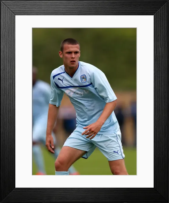 Framed Print : Coventry City FC's Billy Daniels in Pre-Season Action Against Hinckley United at De Montfort Park