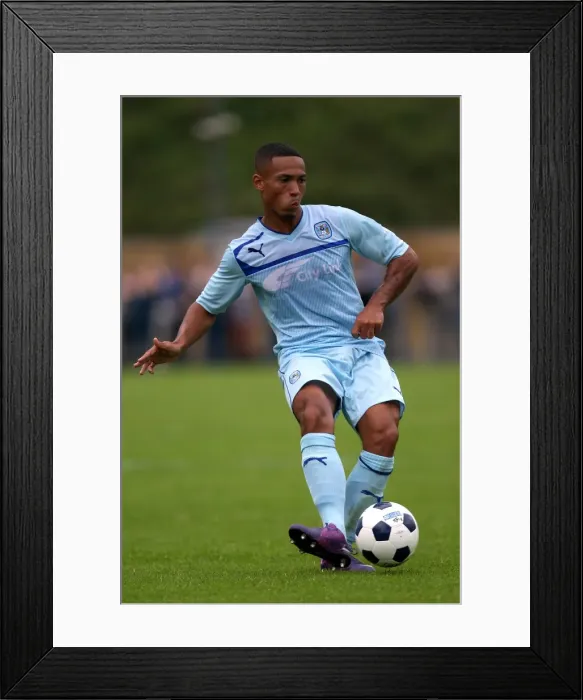 Framed Print : Jordan Clarke in Pre-Season Form: Coventry City vs Hinckley United at De Montfort Park
