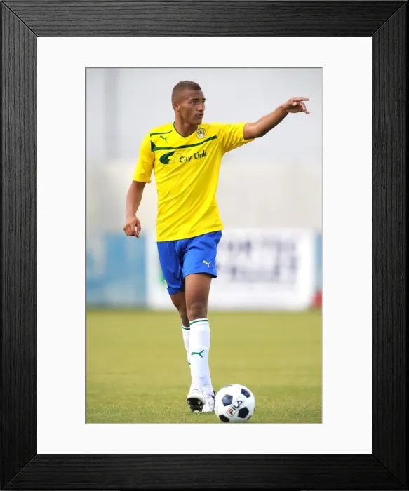 Framed Print : Coventry City's Reece Brown in Action: Pre-Season Clash at Nuneaton Town's Liberty Way Stadium Framed Print : Coventry City's Reece Brown in Action: Pre-Season Clash at Nuneaton Town's Liberty Way Stadium