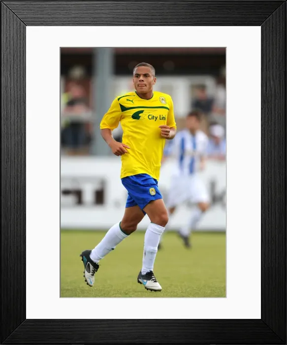 Framed Print : Coventry City's Lewis Garner Shines in Pre-Season Victory over Nuneaton Town at Liberty Way Stadium Framed Print : Coventry City's Lewis Garner Shines in Pre-Season Victory over Nuneaton Town at Liberty Way Stadium